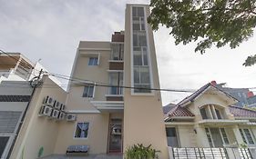 Reddoorz Near Soekarno Hatta Airport